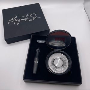 NEW Magnetic SL Magnetic Eyelashes.